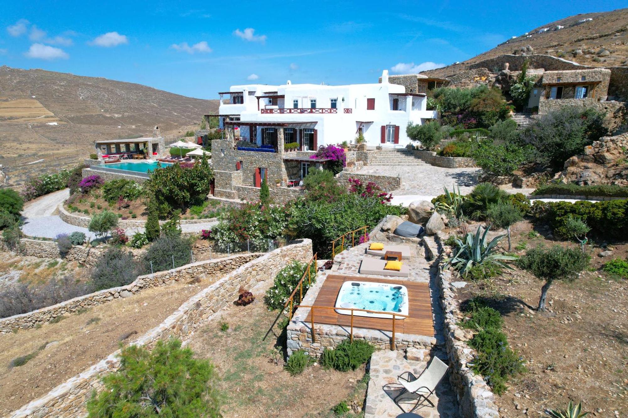 Villa Nautilia - Luxury Suites And Cottages 칼라파티스 외부 사진