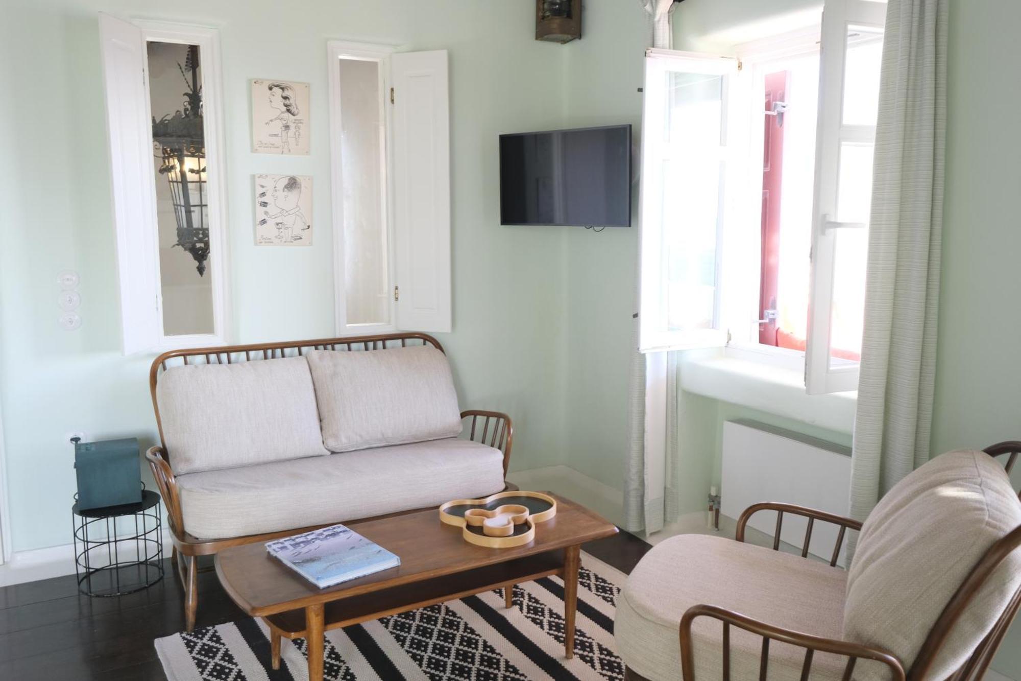 Villa Nautilia - Luxury Suites And Cottages 칼라파티스 객실 사진